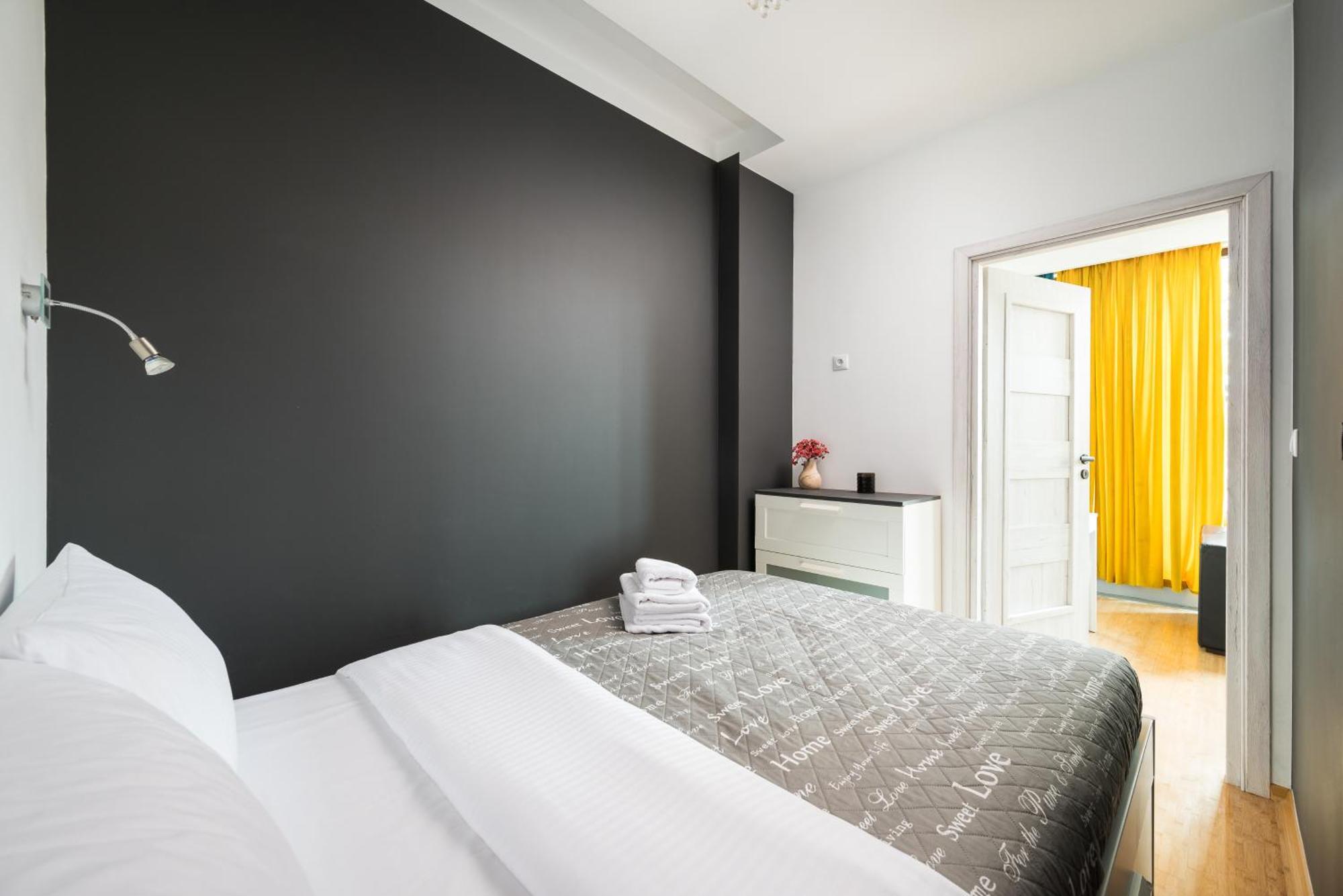 Ochota Deluxe Apartment Varsovie Extérieur photo