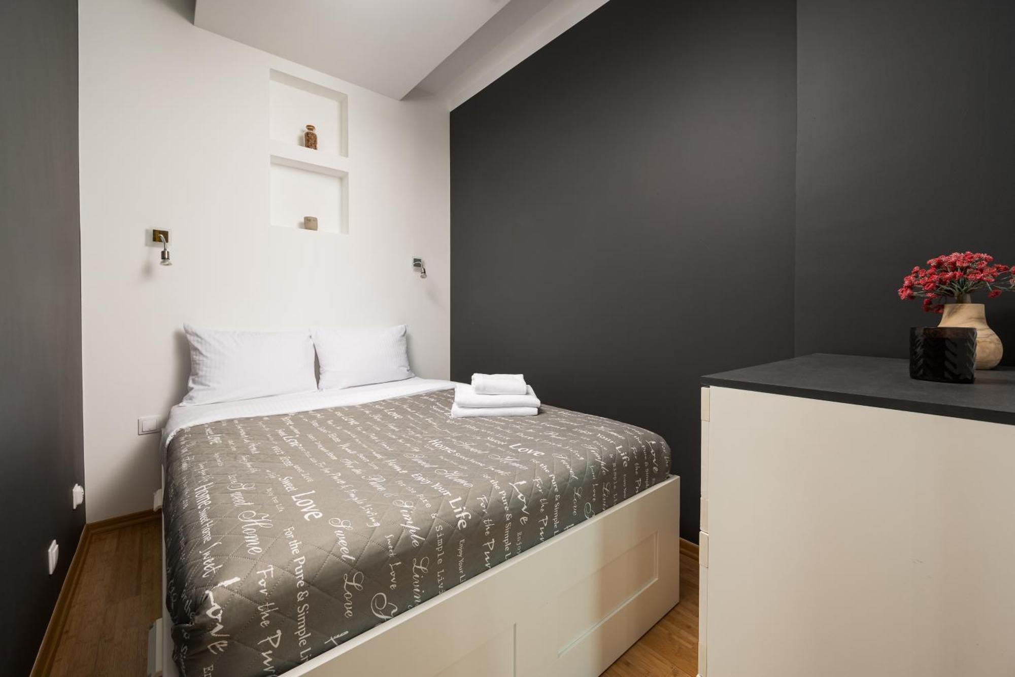 Ochota Deluxe Apartment Varsovie Extérieur photo